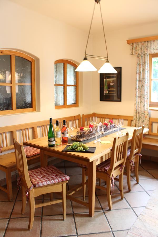 Appartamento Prabatsch-Aichinger Winzergut Langenlois Esterno foto
